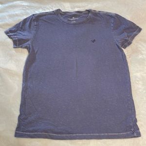 American Eagle men’s medium blue Tshirt.